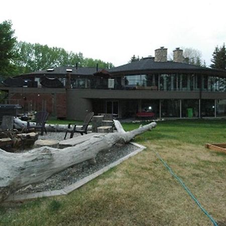 Roundhouse Grotto Bed and Breakfast YYC Exterior foto